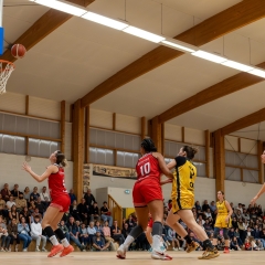 ESSJ_04102025-P1446937